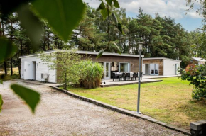 Sun-filled five bedroom family home near beach